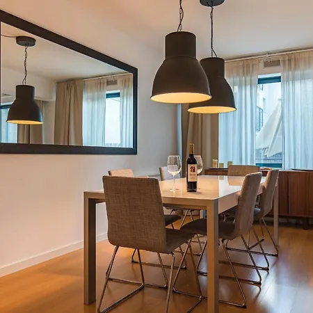 Apartment Lovelystay - 2bdr Downtown W/terrace *