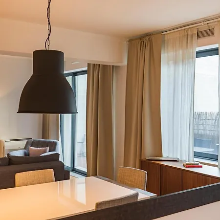 Lovelystay - 2bdr Downtown W/terrace *
