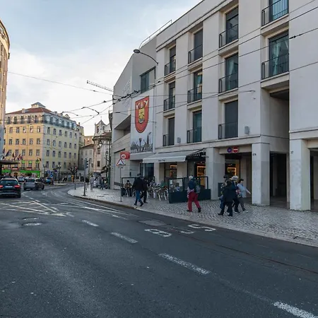 Apartment Lovelystay - 2bdr Downtown W/terrace Lisbon