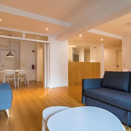 Apartament Lovelystay - 2bdr Downtown W/terrace